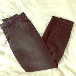 🖤 Mossimo High-Rise Cropped Jegging 🖤